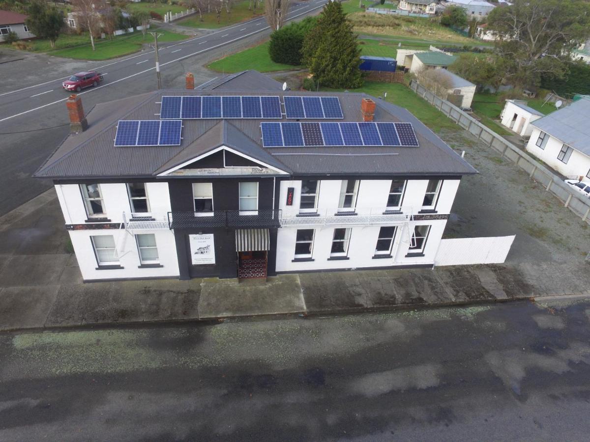 Royal Mail Hotel Lumsden Exterior photo